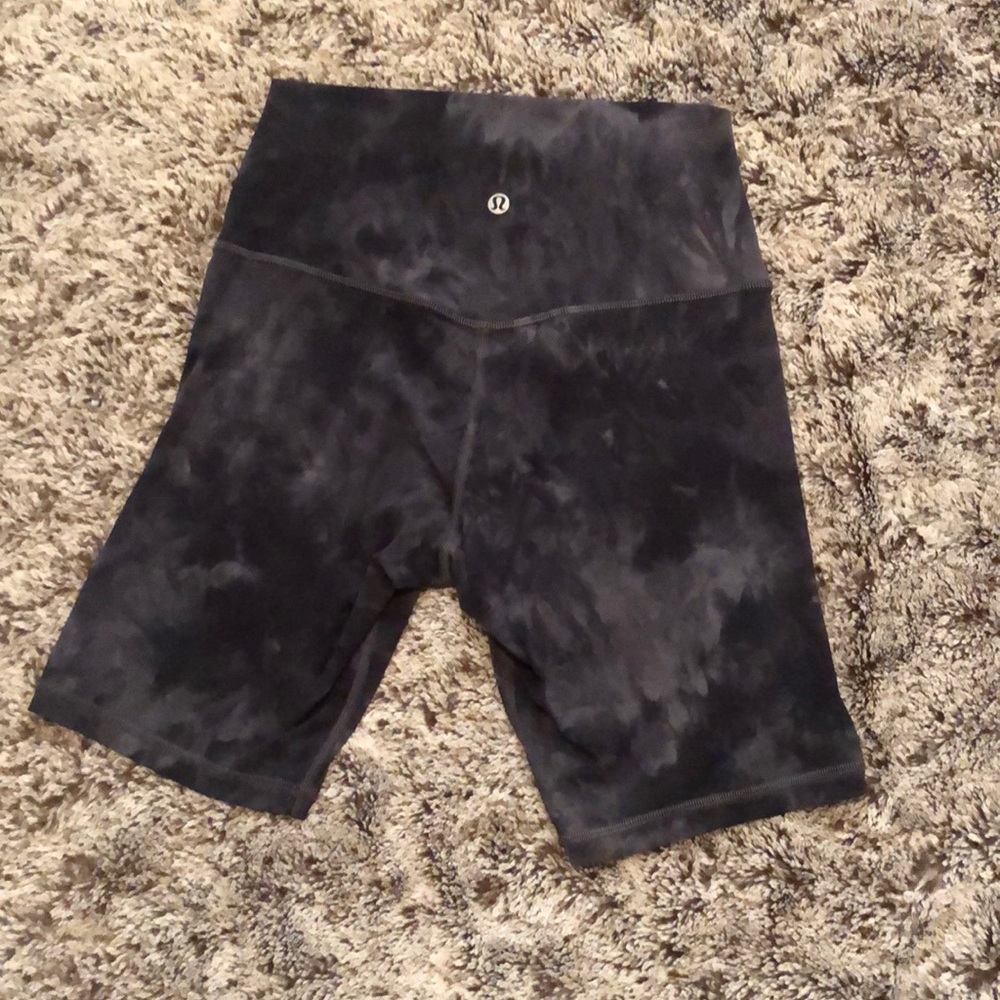 Lululemon Align short 8”